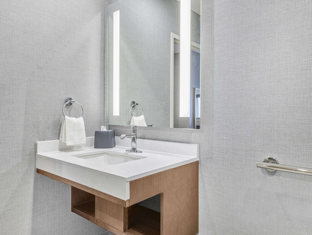 Suite, 1 Bedroom, Accessible, Bathtub photo 2