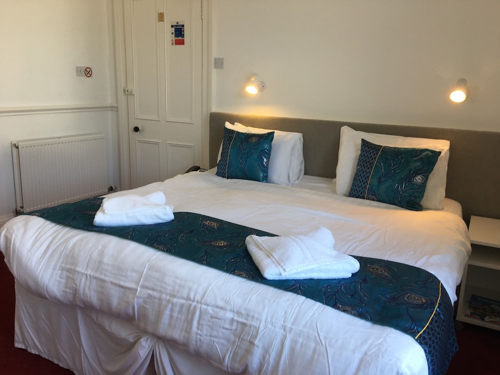 Superior Double or Twin Room photo 3