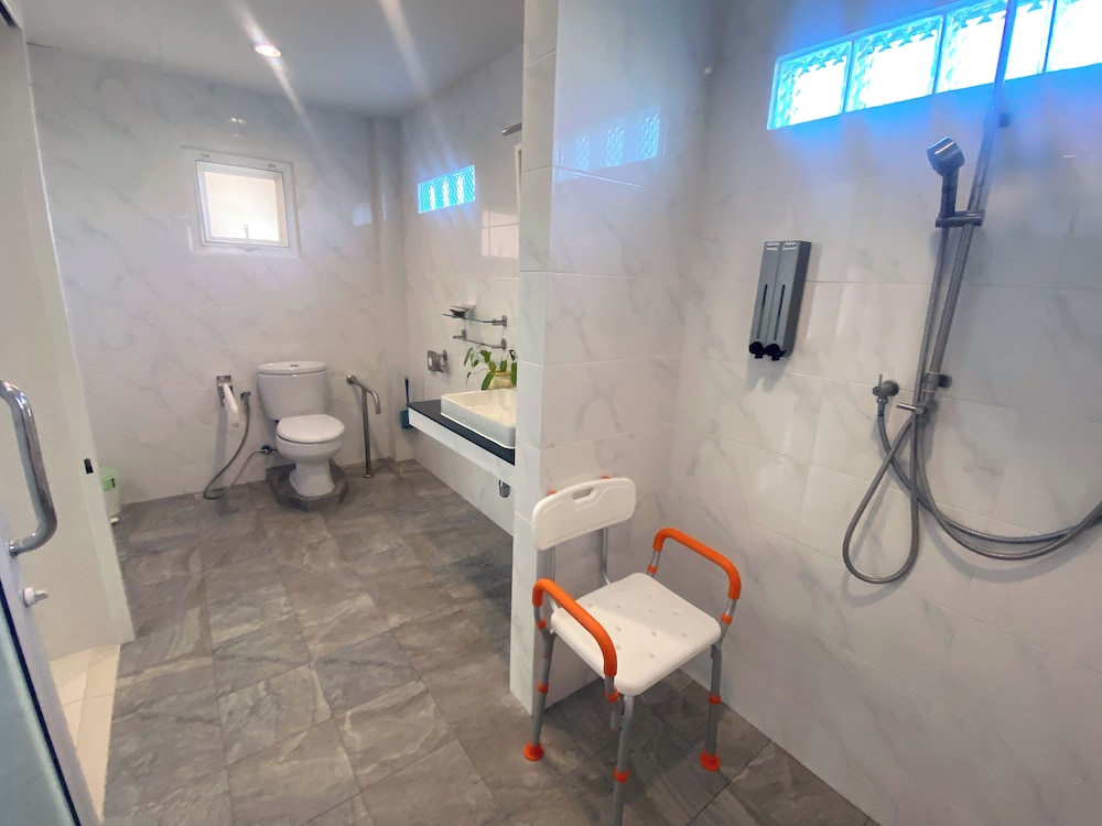Bungalow, Accessible photo 2