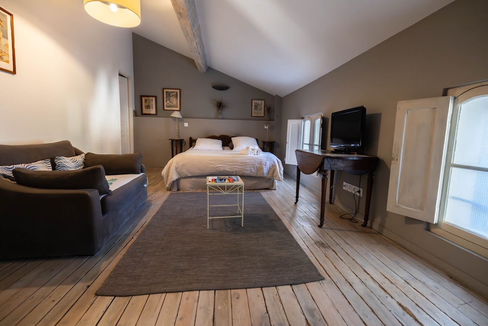 Classic Double Room, Ensuite (Céret) photo 1