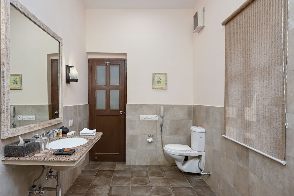 Pool side suite - Photo 4