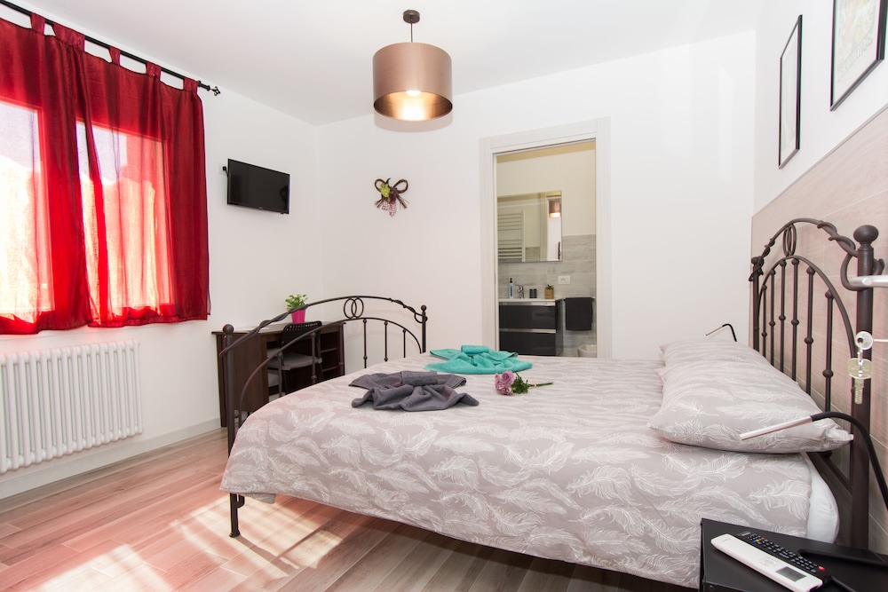 Double Room photo 2