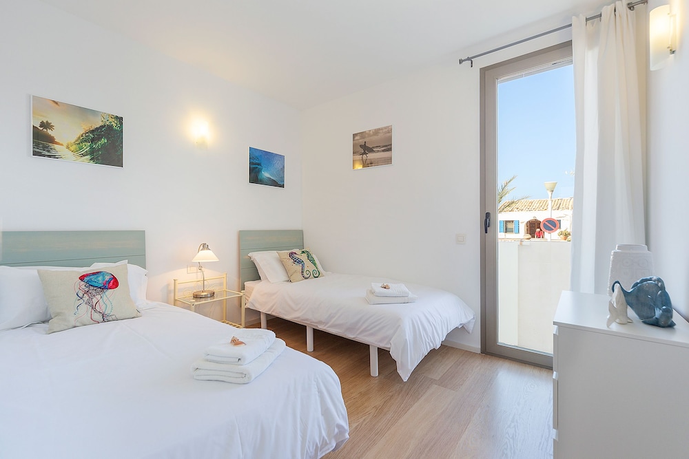 House, 3 Bedrooms, Terrace, Sea View photo 3