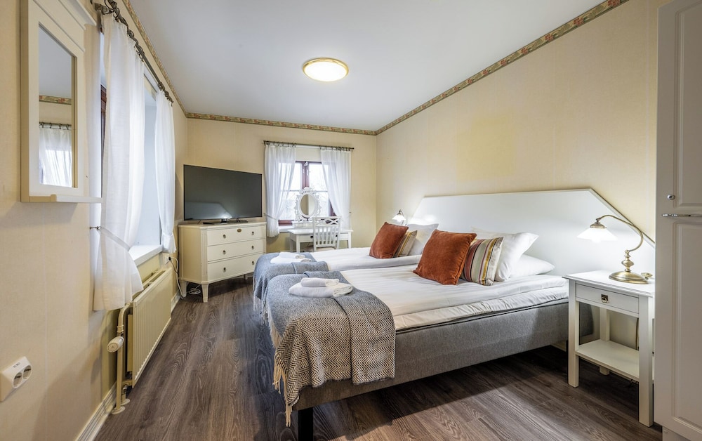 Comfort Double or Twin Room, Garden View