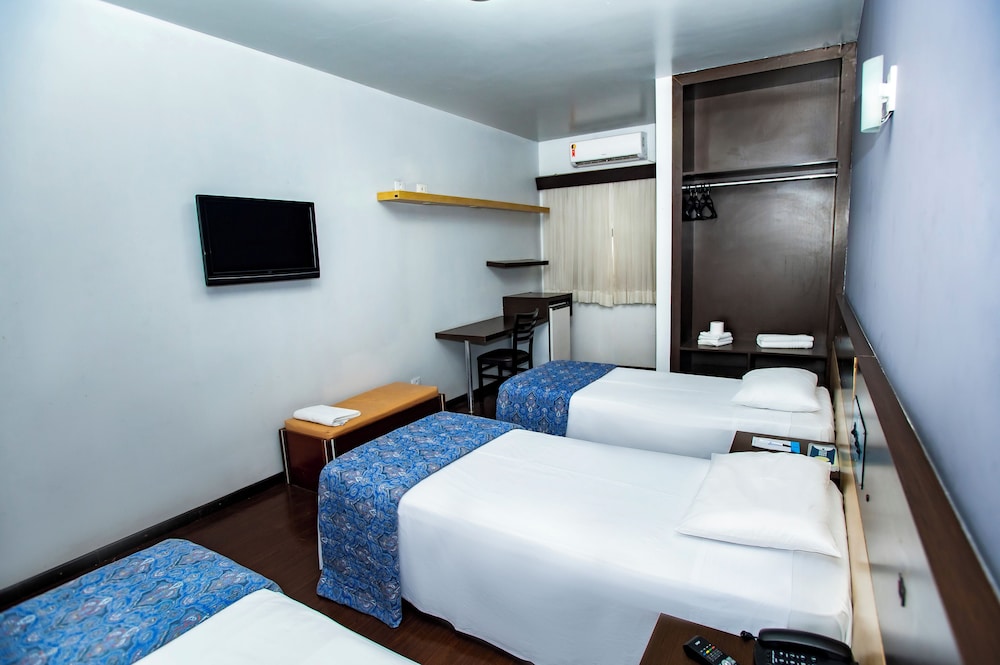 Basic Triple Room photo 2