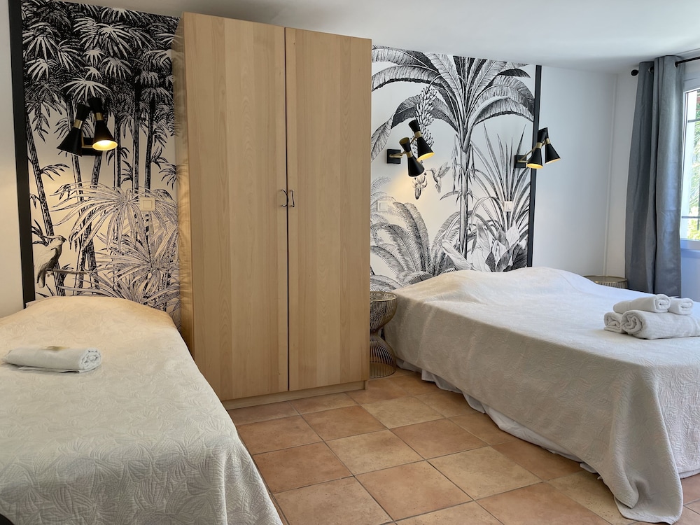 Triple Room, Garden View - Photo 2