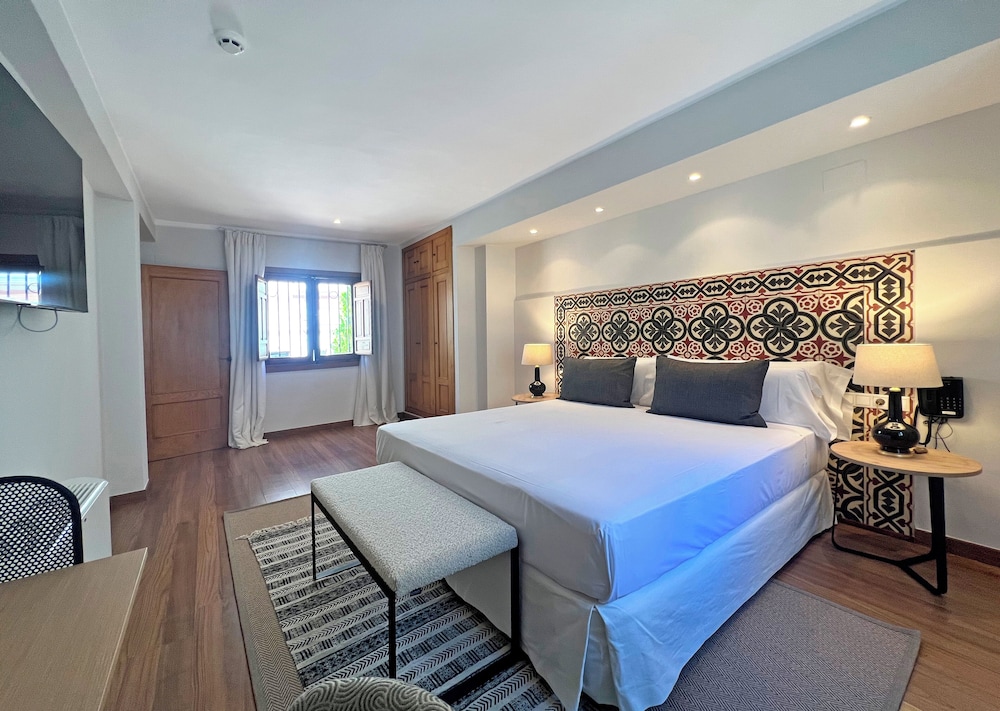 Junior Suite - Photo 1