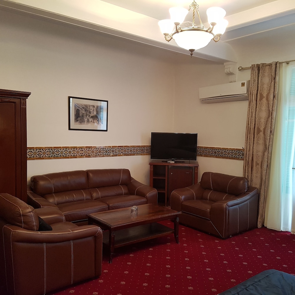 Exclusive Suite photo 1