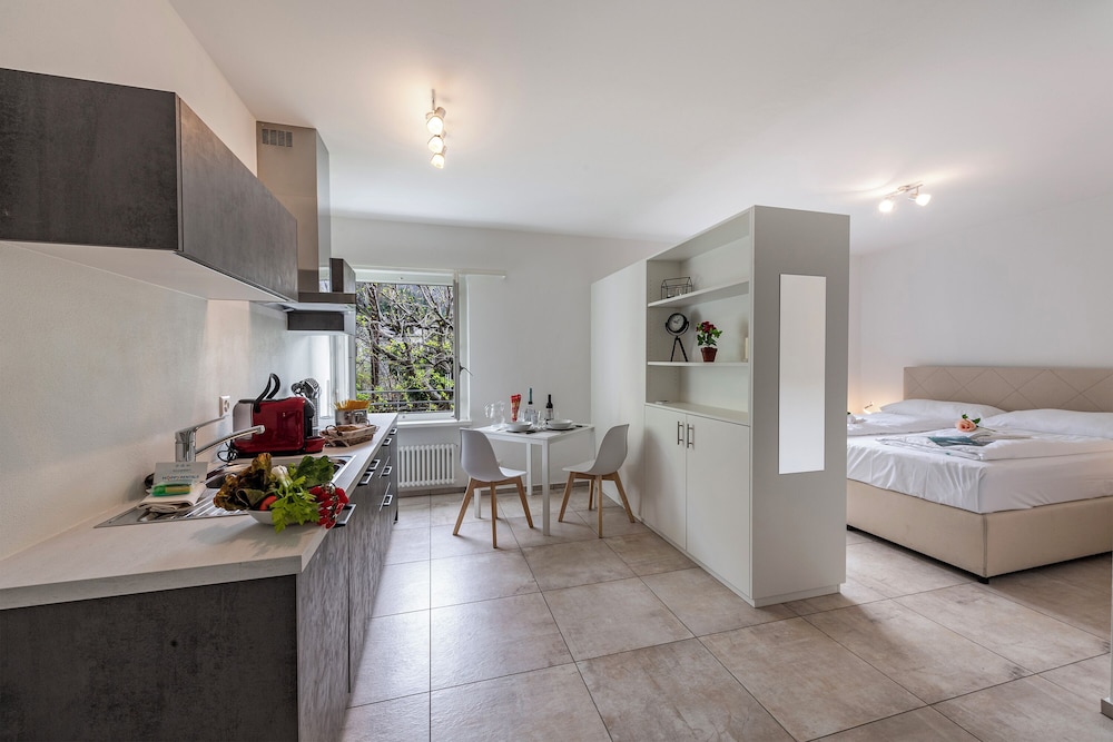 Family Apartment, 1 Bedroom, 2 Bathrooms (Serenata 6)