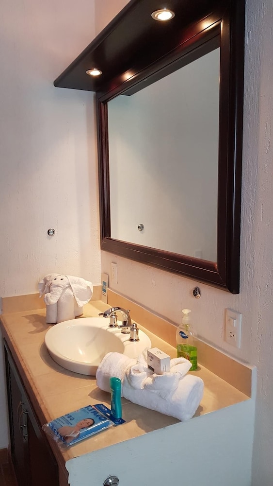 Comfort Room photo 2
