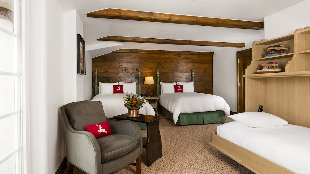 Vail Mountain 2 Bedroom Suite 1 King and 2 Doubles Bi Level - Photo 5