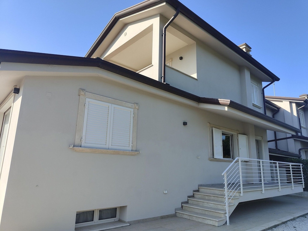House photo 3