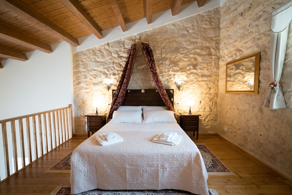 Exclusive Suite, Multiple Beds photo 1