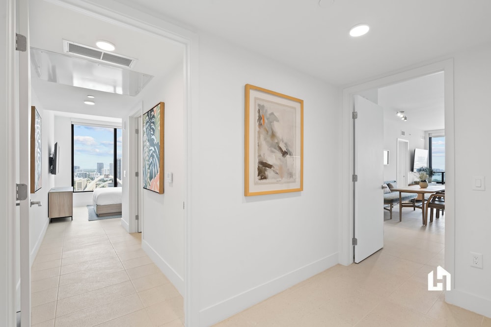 Apartment, 3 Bedrooms, Balcony, Ocean View photo 3