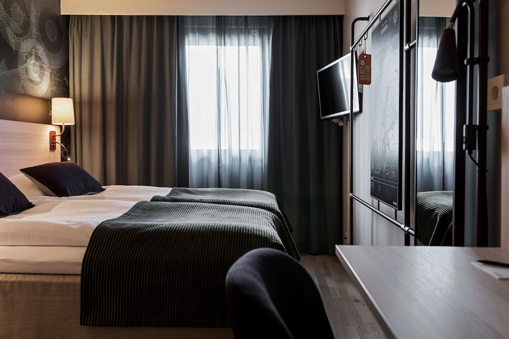 Standard Room, 2 Twin Beds - Photo 1