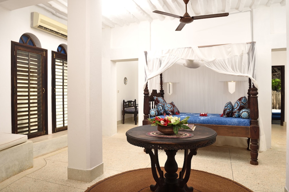 Monsoon Villa photo 1