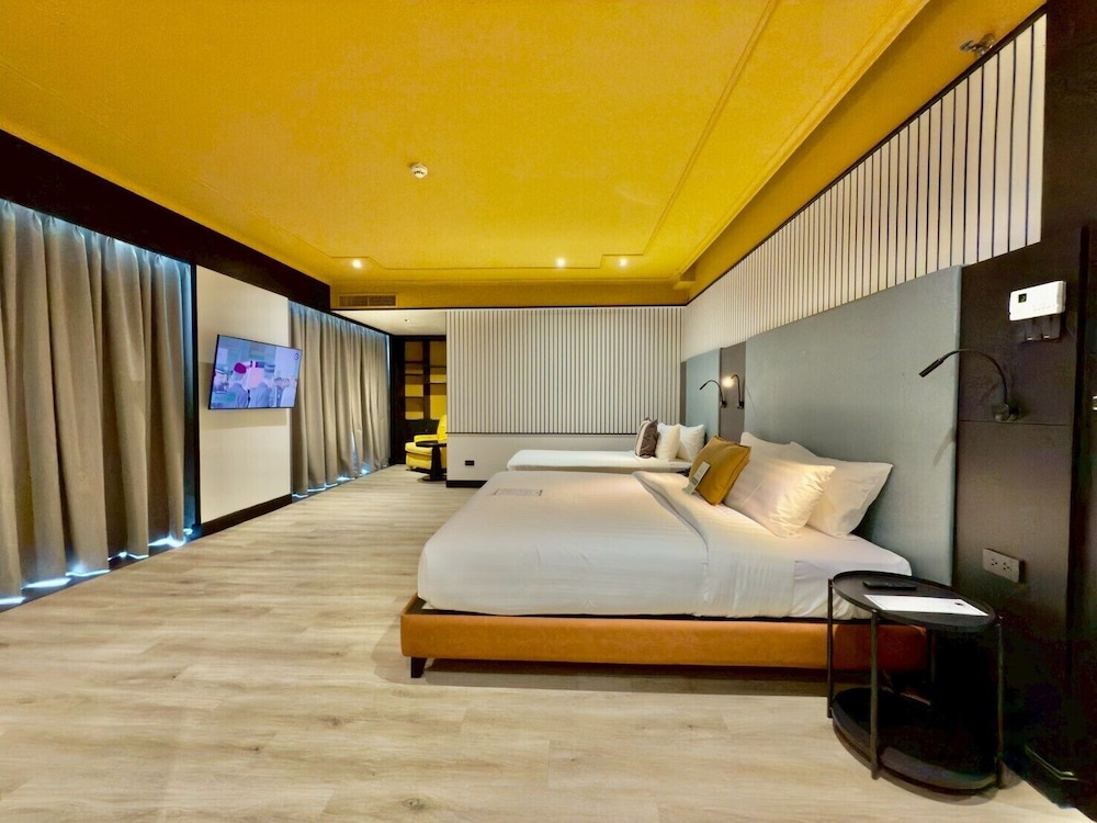 Two Bedroom Family Suite photo 1