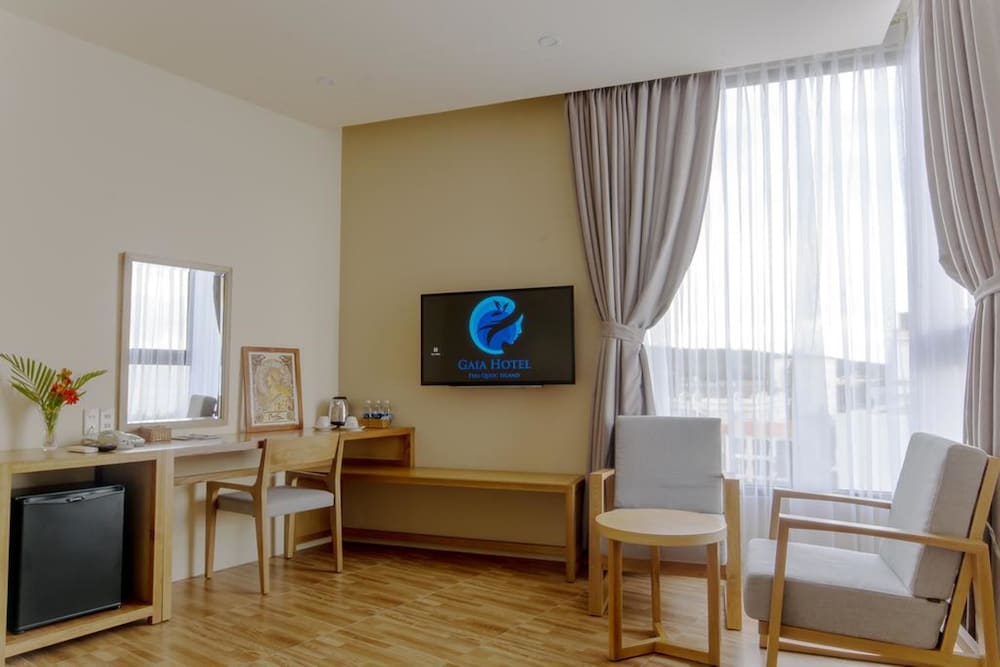 Premium Triple Room, Sea View photo 2