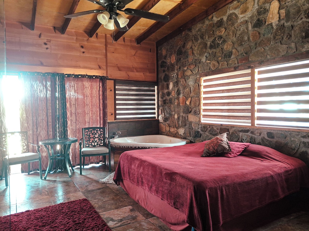 Deluxe Double Room, Pool View