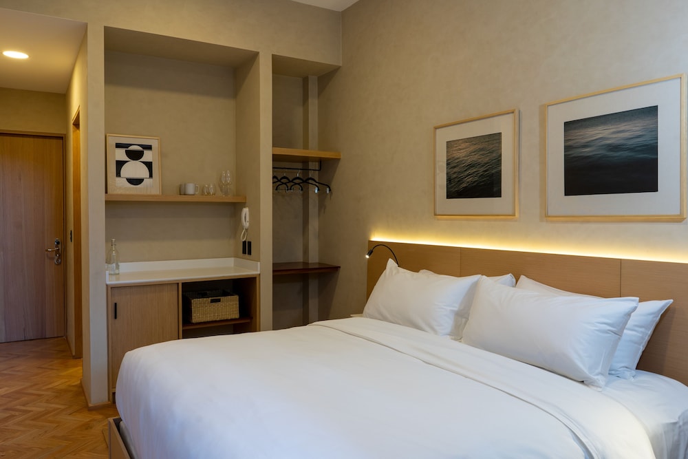 City Double Room, 1 King Bed photo 1