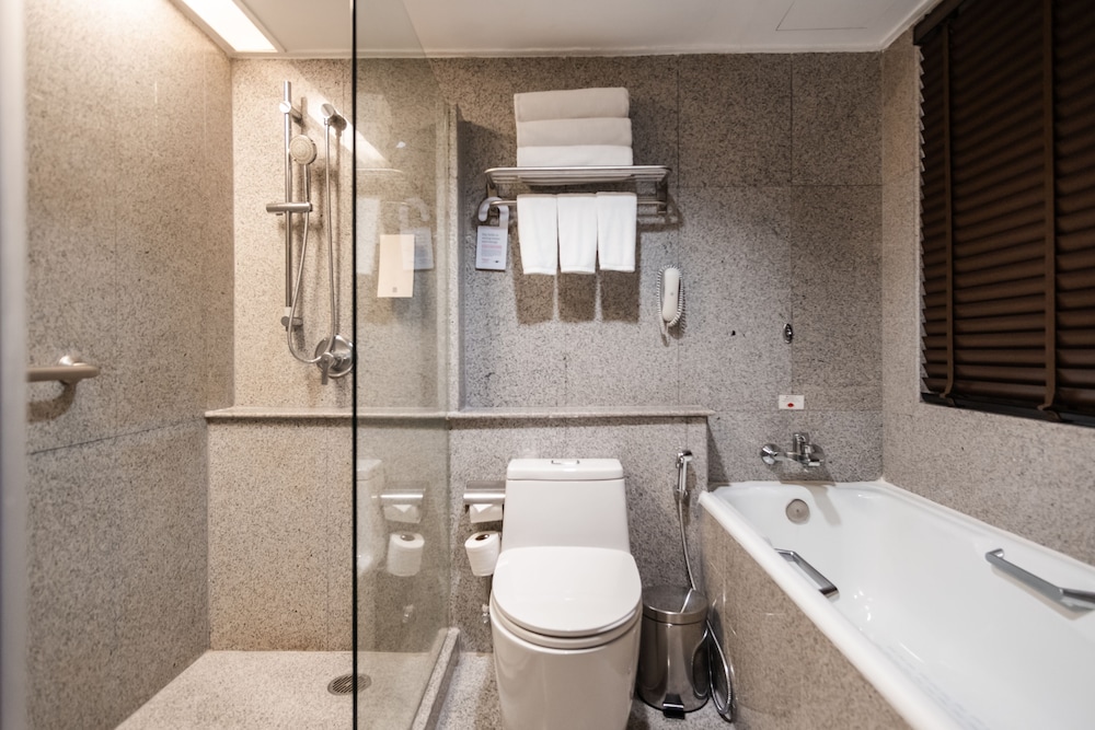 Suite, 1 King Bed, River View (Plaza)