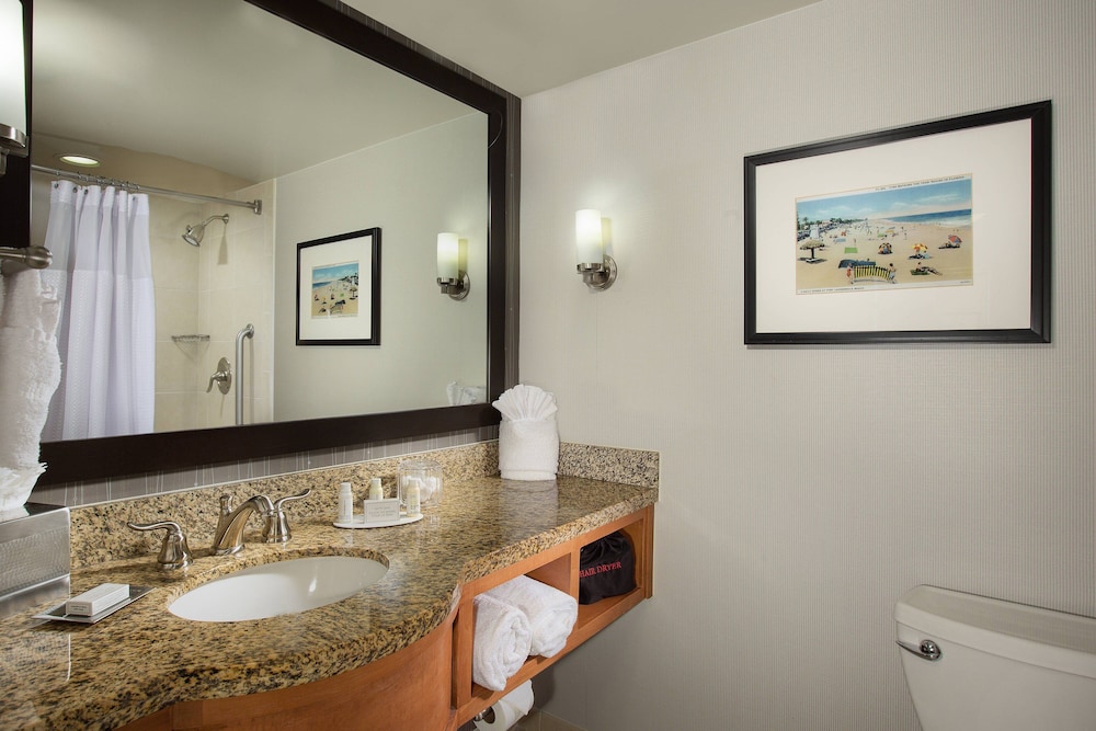 Suite, 1 Bedroom, Ocean View - Photo 9