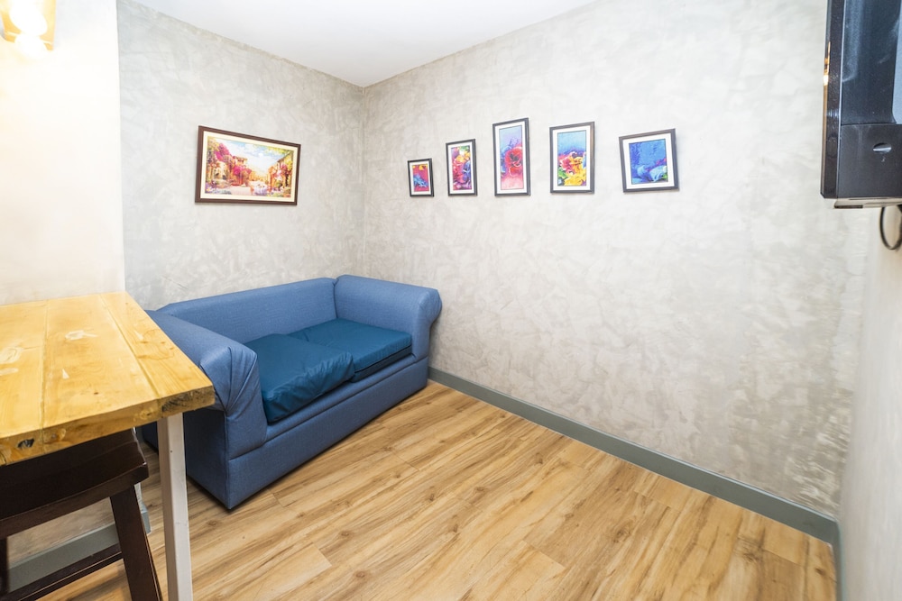 Deluxe Suite photo 2