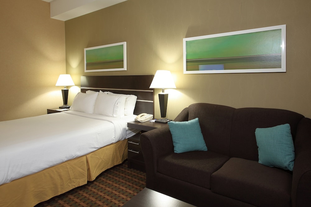 Junior Suite, 1 King Bed, City View (Wet Bar) - Photo 12