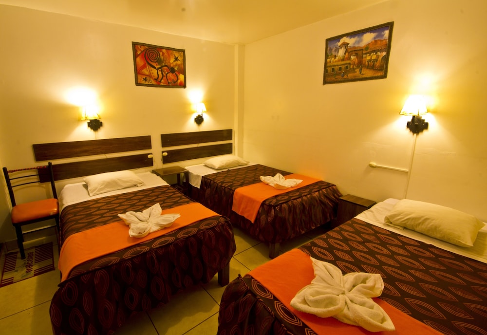 Basic Triple Room, 3 Twin Beds, Non Smoking photo 1