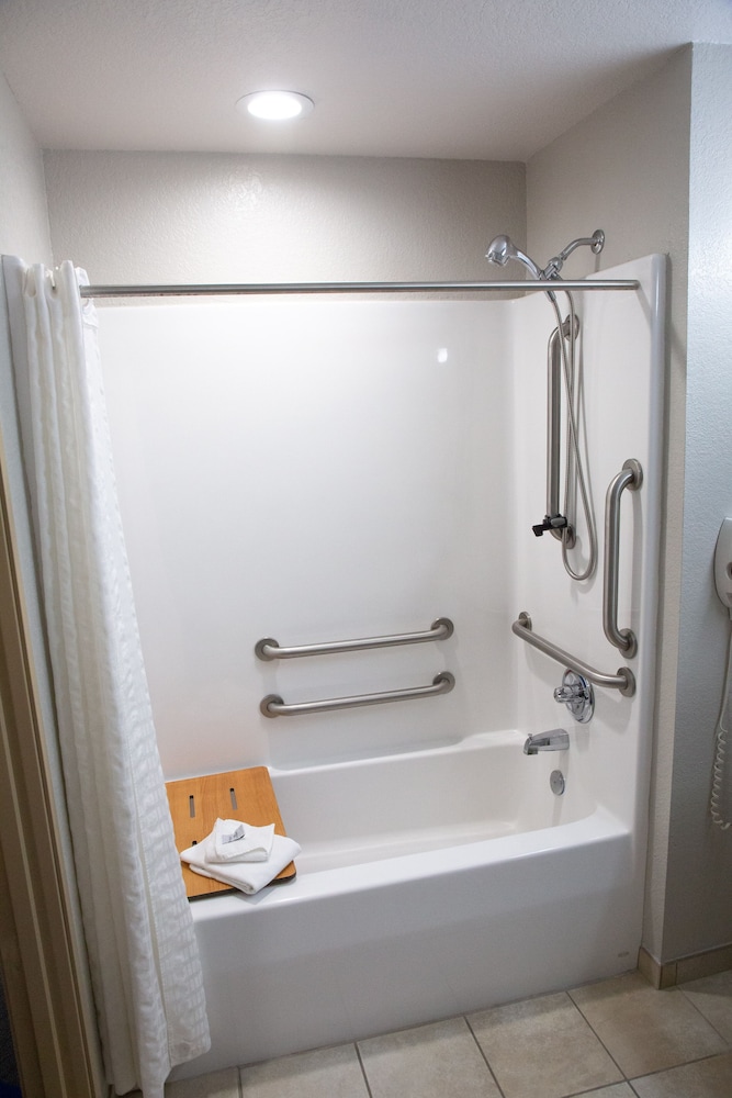 Room, Accessible - Photo 3