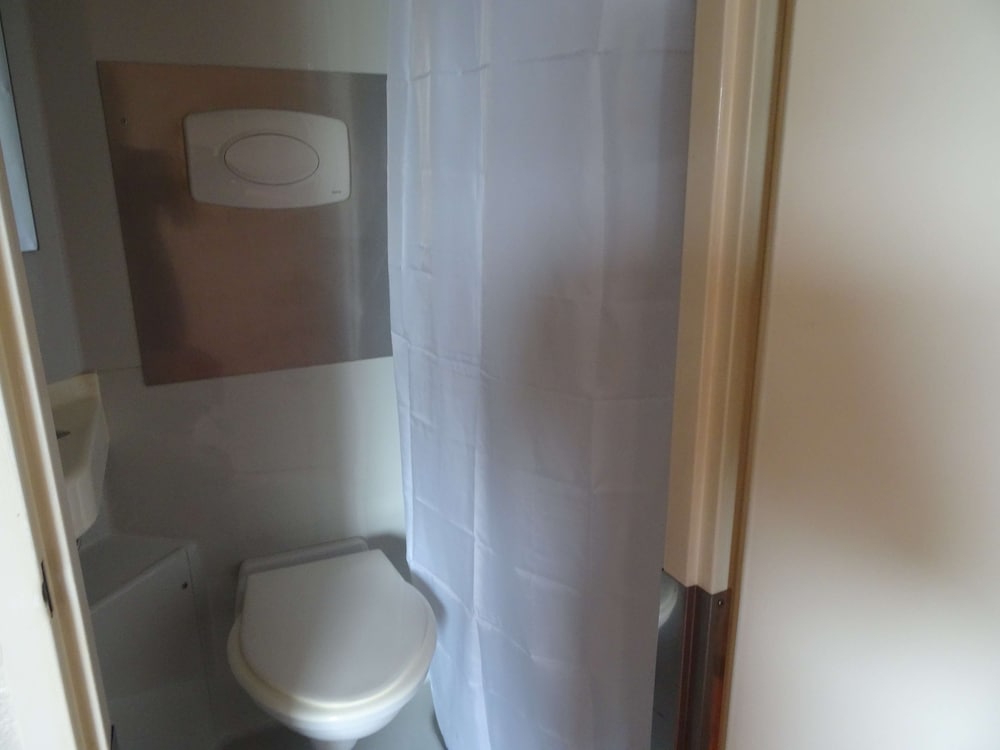 Standard Room, 1 Double Bed - Photo 2