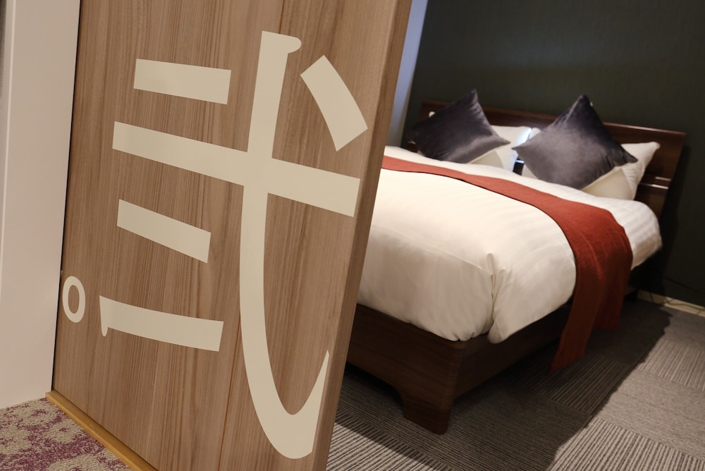 Studio Suite (6) photo 2