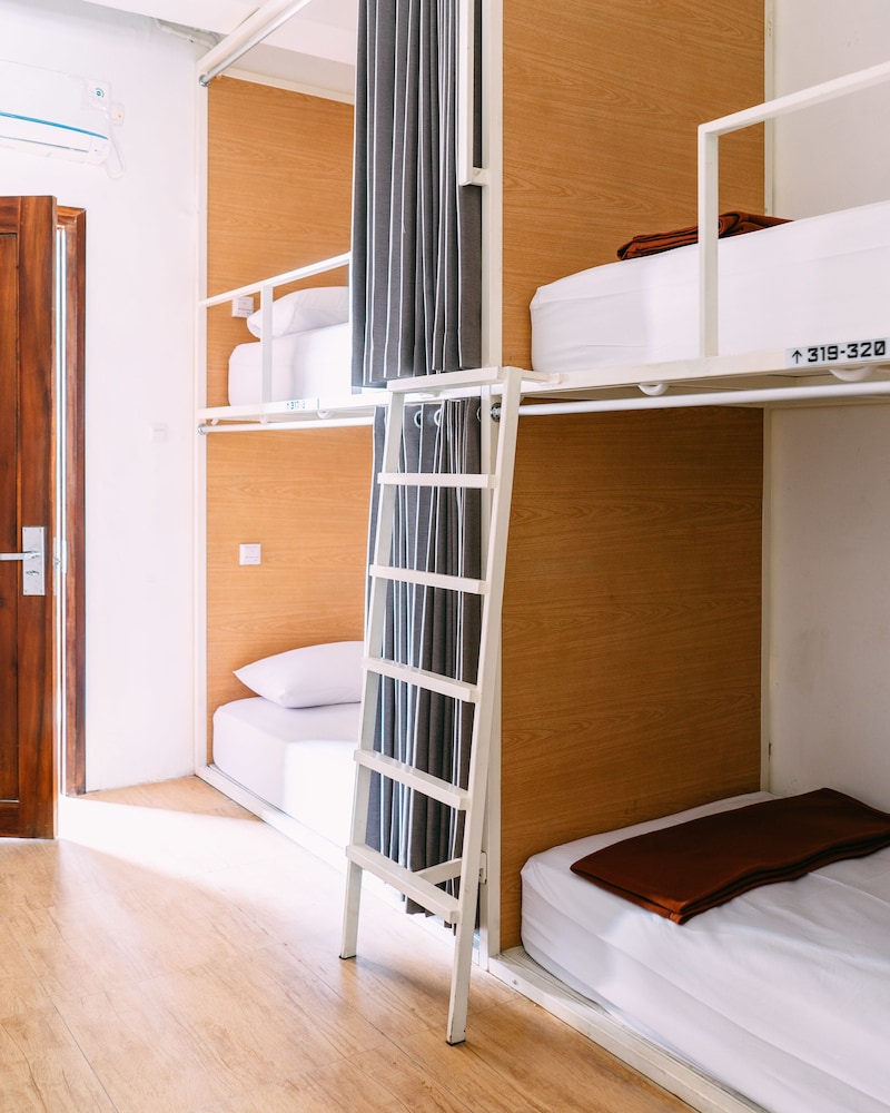 Basic Shared Dormitory, Mixed Dorm, Non Smoking (Price for 1 Person) photo 3