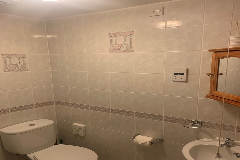 Standard Double Room, 1 Double Bed - Photo 18