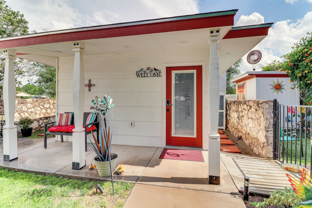 House (1 Bedroom)