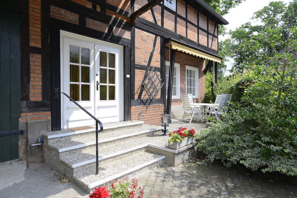 Comfort House, 2 Bedrooms, Patio (Mandatory Cleaning Fee 85 € Per Stay) photo 2