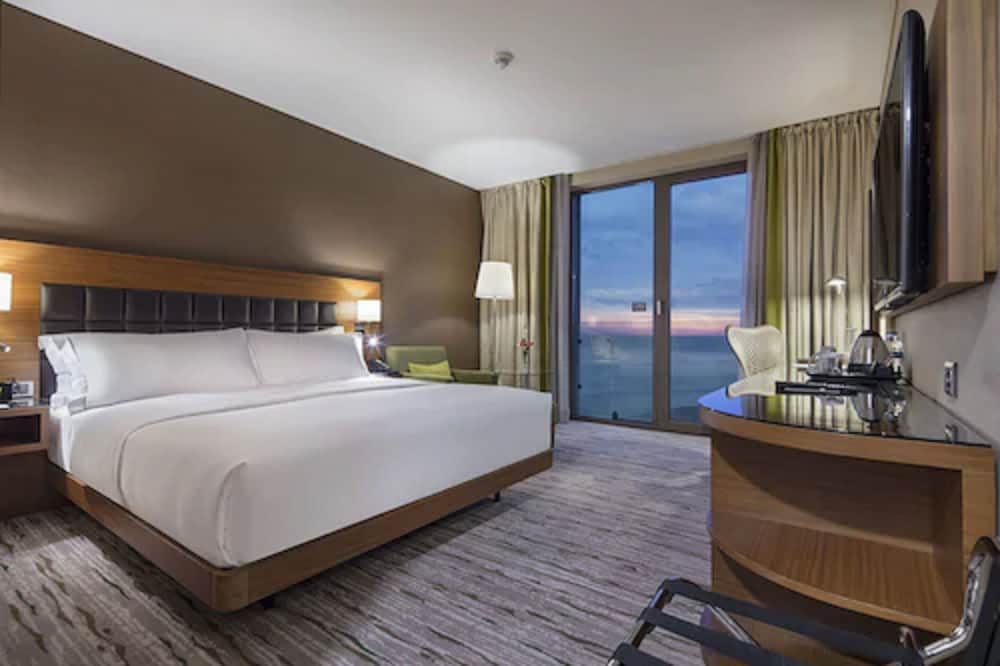 Deluxe Room, 1 King Bed