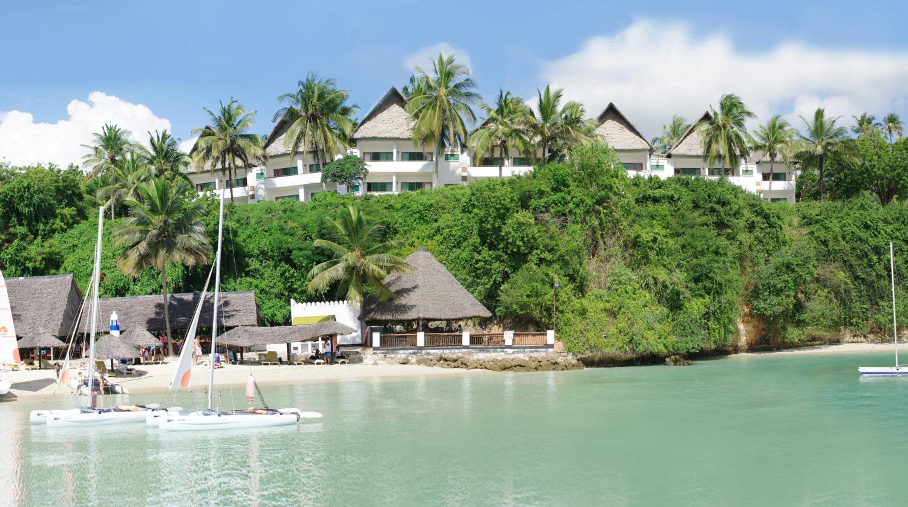 Double or Twin Room with Sea View - Photo 7
