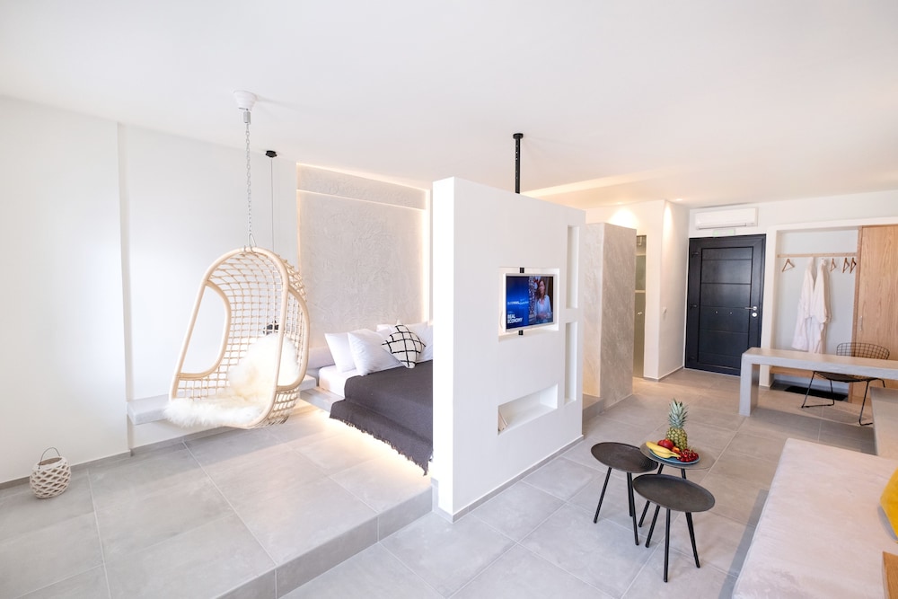 Design Suite, City View