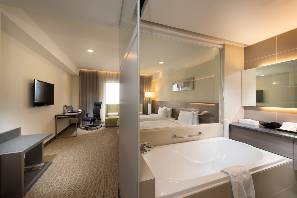 Deluxe Twin Room photo 3