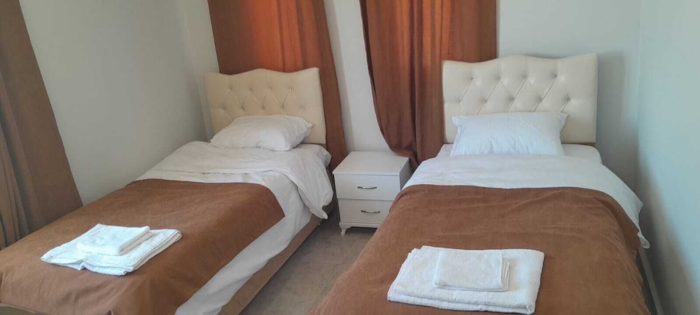 Standard Twin Room photo 3