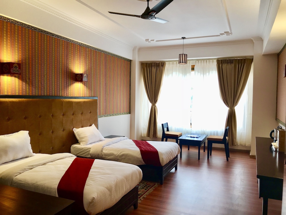 Deluxe Double or Twin Room photo 1