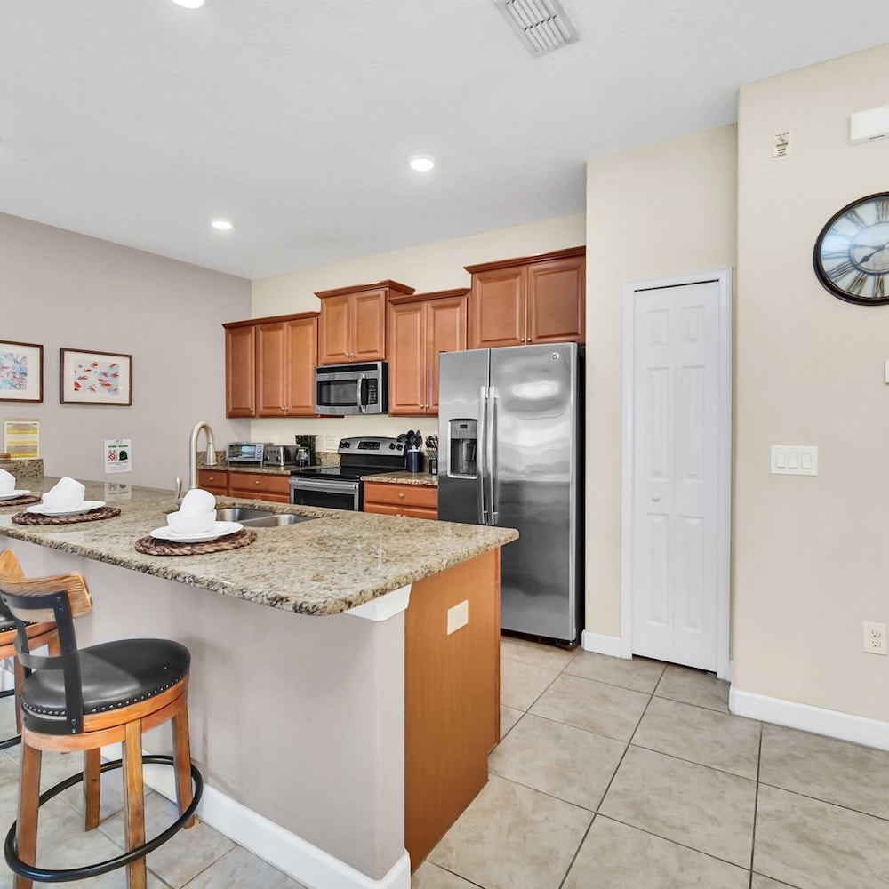 Lovely Family Home - 10min til Disney - Stl107, Billede 2