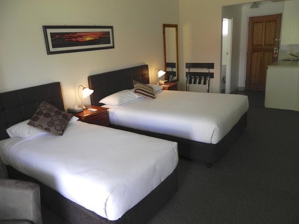 Executive Twin Room (Double or Twin) photo 3
