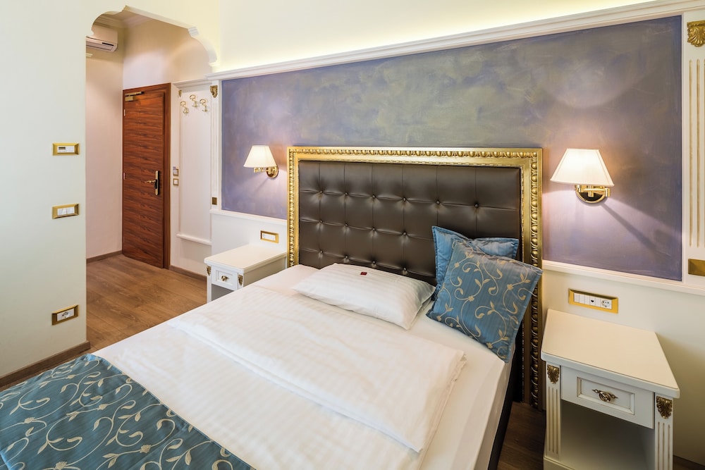 Single Room, 1 Double Bed, Non Smoking, Ground Floor