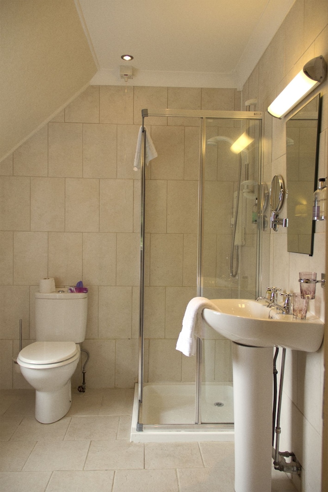 Economy Double Room, 1 Double Bed - Photo 2
