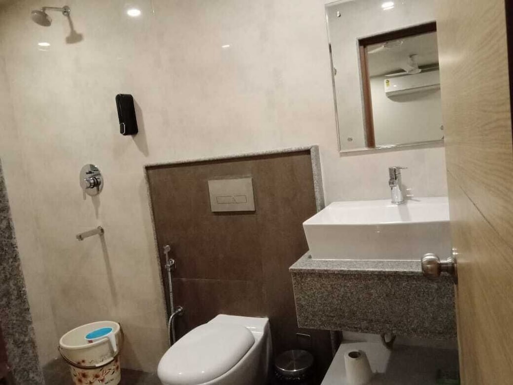 Standard Room - Photo 5