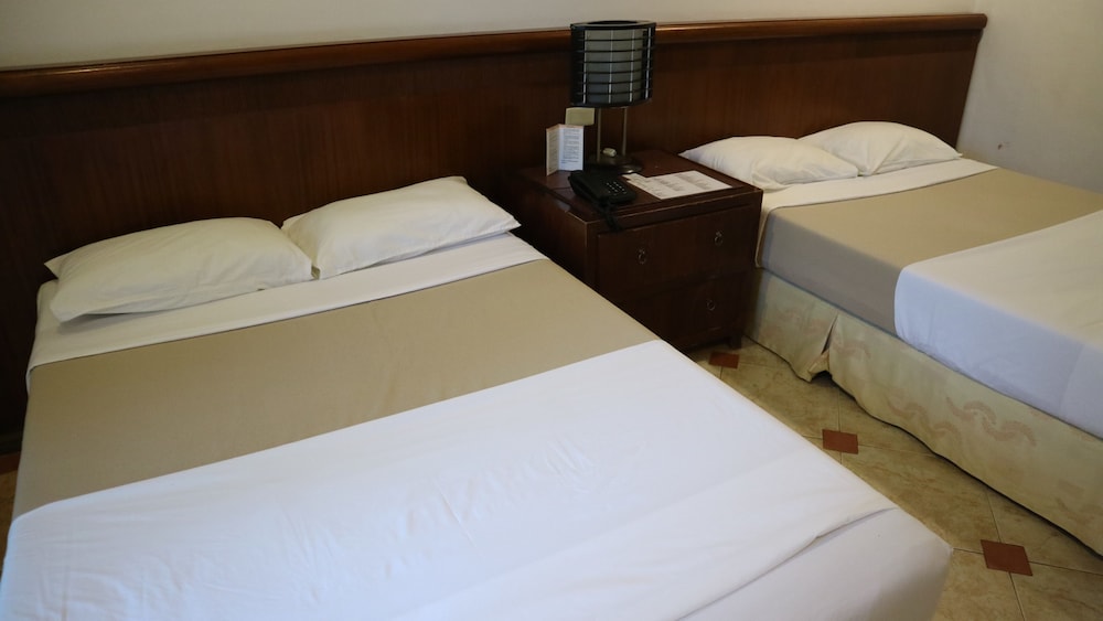 Standard Room photo 3