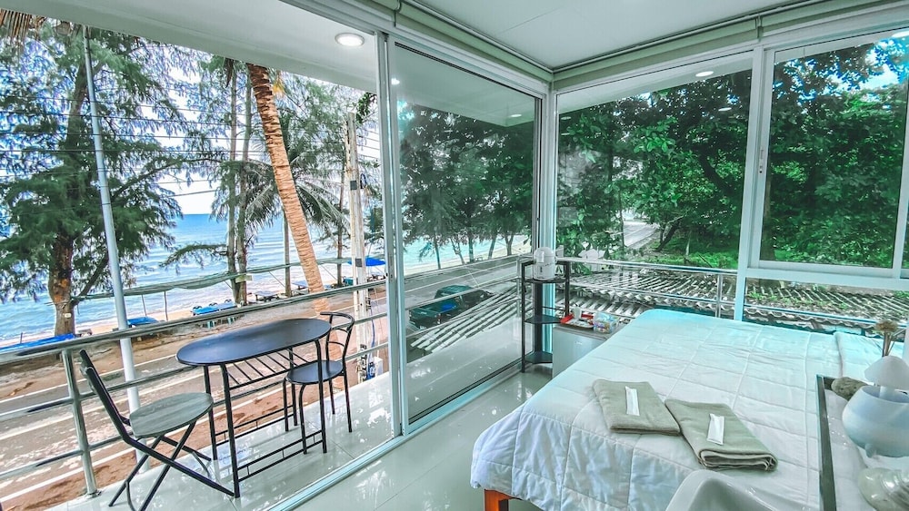 Standard Room With Sea View photo 3