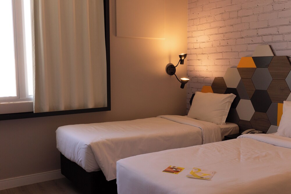 Standard Apartment, 2 Twin Beds - Photo 5